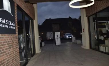 Local Comercial En Arriendo En Lo Barnechea
