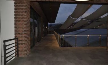 Local Comercial En Arriendo En Lo Barnechea