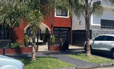 Casa en venta en Wilde Centro