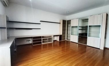 Di Sewakan Rumah Luxury 2 Lantai di Taman Kopo Indah 3 Bandung
