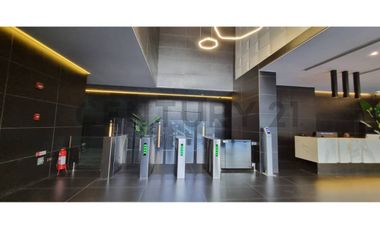 OFICINA EN ARRIENDO AV. LA DEHESA EXCELENTE UBICACION