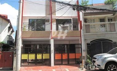 PH584 House And Lot For sale in Tandang Sora Q.C At 10M