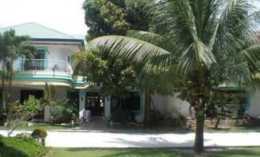 COMMERCIAL HOUSE WITH POOL FOR SALE ID 14651