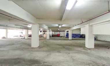 Gedung Kantor 8 Lantai di daerah Buncit Raya