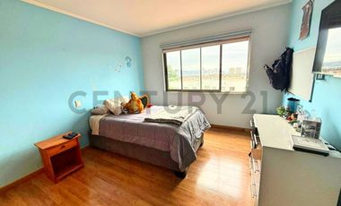 En arriendo amplia casa en El Rosario de Peñuelas,