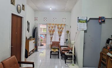 Rumah 3 KT Siap Huni Dekat Pintu Tol Jati Warna 1 Hadap Utara J-40530