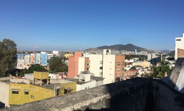 CASA EN VENTA COL. LA LOMA - CONOCIDA COMO LA PALOMA (CAMELINAS)