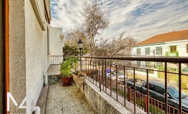 Casa en venta de 4 dorm. en Ñuñoa