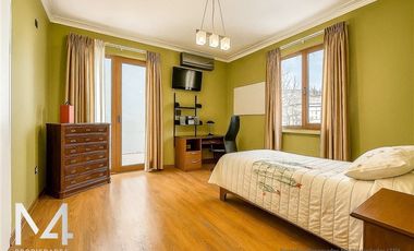 Casa en venta de 4 dorm. en Ñuñoa