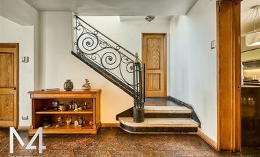 Casa en venta de 4 dorm. en Ñuñoa
