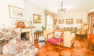 Oportunidad Única Casa en venta de 4 dorm. en Ñuñoa