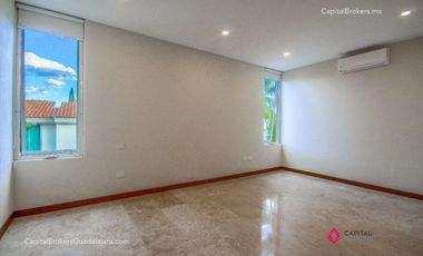 Casa de Lujo en Venta Valle Real