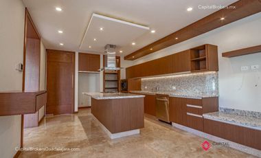 Casa de Lujo en Venta Valle Real