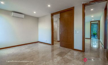 Casa de Lujo en Venta Valle Real