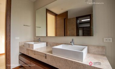 Casa de Lujo en Venta Valle Real