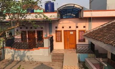 Rumah Kost dan Rumah induk di Area Kampus Jatinangor
