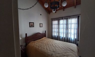 Casa en venta de 6 dormitorios c/ cochera en Paso del Rey
