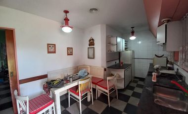Casa en venta de 6 dormitorios c/ cochera en Paso del Rey