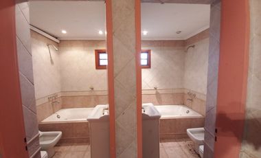 Casa en venta de 6 dormitorios c/ cochera en Paso del Rey