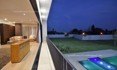 Casa Lujo con Alberca cerca Bugambilias  Zona Sur Cerca Bugambilias