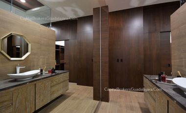 Casa Lujo con Alberca cerca Bugambilias  Zona Sur Cerca Bugambilias