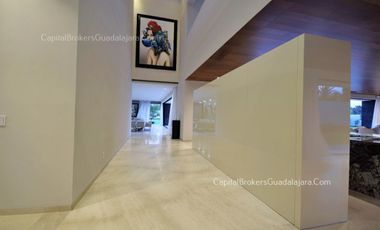 Casa Lujo con Alberca cerca Bugambilias  Zona Sur Cerca Bugambilias