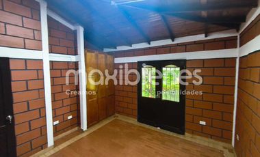 casa en arriendo en urb. el crucero. Cod A66574