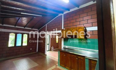 casa en arriendo en urb. el crucero. Cod A66574
