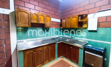 casa en arriendo en urb. el crucero. Cod A66574