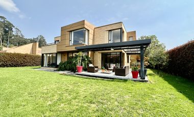casa en venta en cajicá. Cod V5984