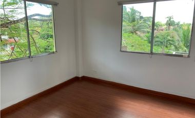 !!!Se Vende Casa en Albrook $ 670k¡¡¡