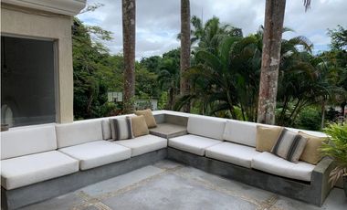 !!!Se Vende Casa en Albrook $ 670k¡¡¡