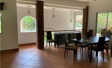 !!!Se Vende Casa en Albrook $ 670k¡¡¡
