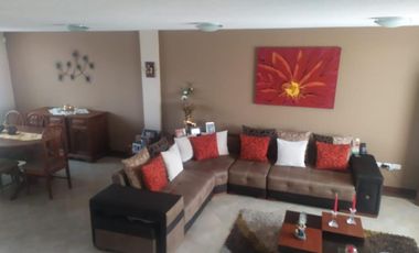 Venta- Casa de venta amplia acogedora en zona segura. ¡Disfruta de la tranquilidad y seguridad de una urbanización privada!