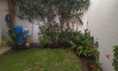 Venta- Casa de venta amplia acogedora en zona segura. ¡Disfruta de la tranquilidad y seguridad de una urbanización privada!