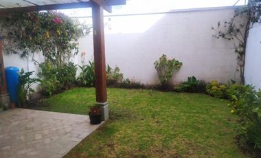 Venta- Casa de venta amplia acogedora en zona segura. ¡Disfruta de la tranquilidad y seguridad de una urbanización privada!