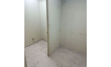 ALQUILER DE OFICINA EN CALIDONIA 150 mts