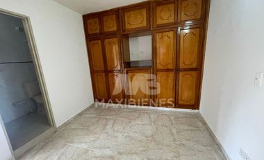 apartamento en arriendo en el carmelo. Cod A61069