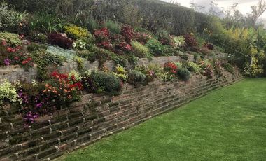 EN CHECHA, URBANIZACIÓN PAKAKUNA, SE VENDE HERMOSA CASA DE LUJO