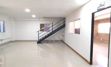 bodega en venta en guarne. Cod V3177