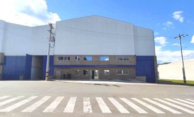 bodega en venta en guarne. Cod V3177