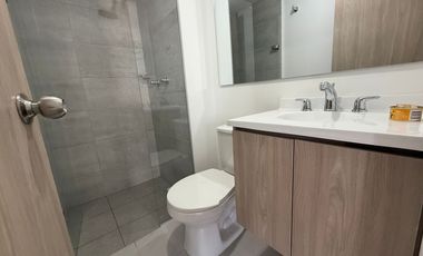 apartamento en arriendo en la cuenca. Cod A9432612