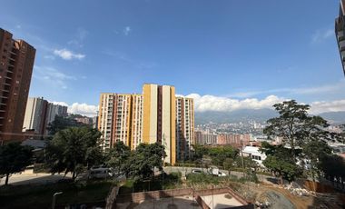 apartamento en arriendo en la cuenca. Cod A9432612