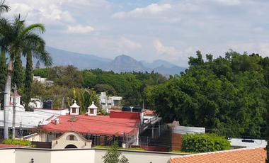 MODERNA CASA EN ZONA DORADA. TERRENO 1131M y 577M CON 4 RECAMAS Y GYM O ESTUDIO 10 AUTOS