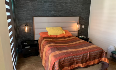 MODERNA CASA EN ZONA DORADA. TERRENO 1131M y 577M CON 4 RECAMAS Y GYM O ESTUDIO 10 AUTOS