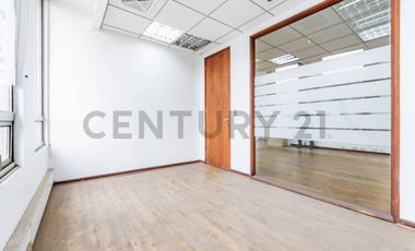 VENTA DE OFICINA, 5 PRIVADOS, CUIDAD EMPRESARIAL.