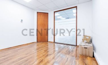 VENTA DE OFICINA, 5 PRIVADOS, CUIDAD EMPRESARIAL.