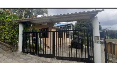 Se vende casa lote de 457 M2 en 290 mill en La Mesa Cund, COL