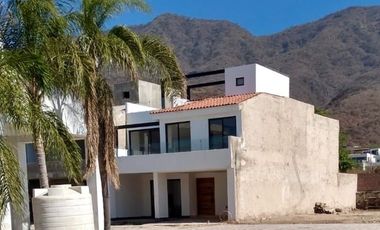 Casa en Venta en Riviera de Chapala Cerca de ajijic