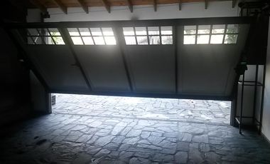 VENTA CHALET EN EL GROSELLAR